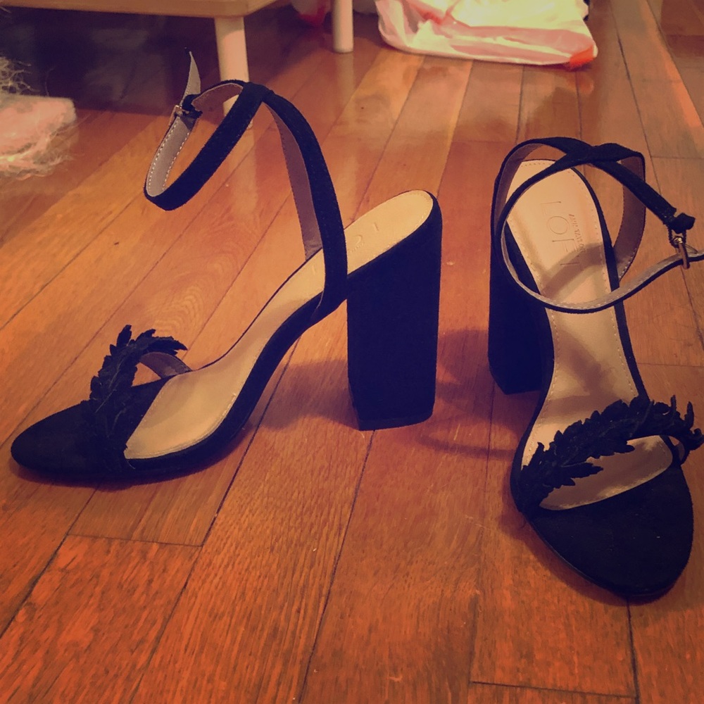 Loft open toe heels with leaf decor on strap